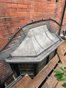 lead bay roof