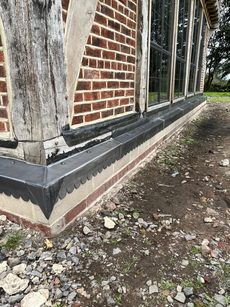 lead cappings