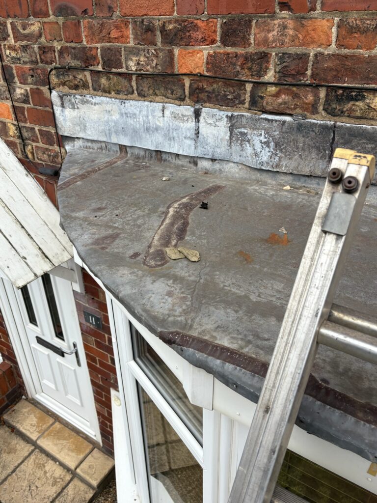 restrained leadwork