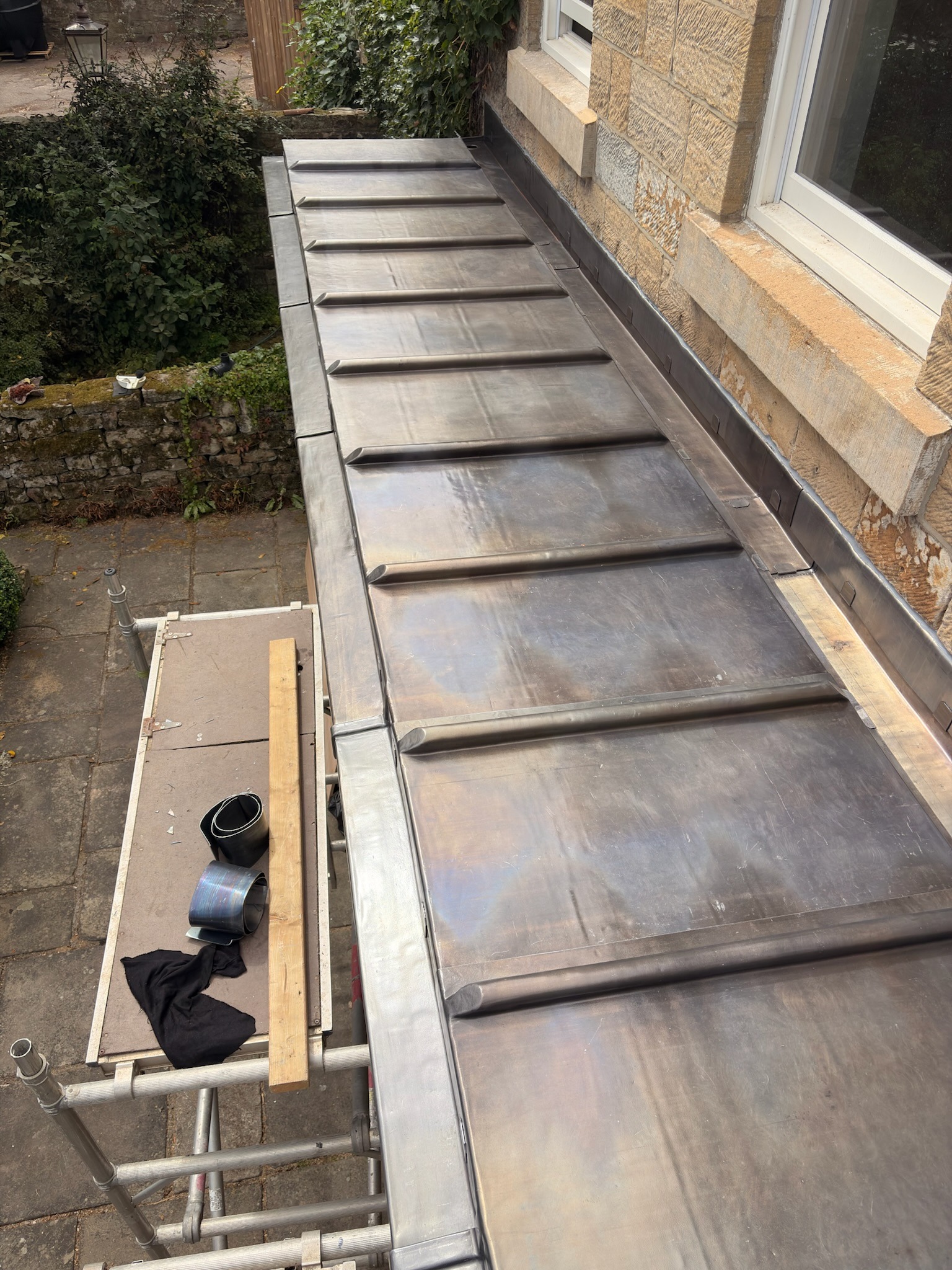 lead bays with timber rolls